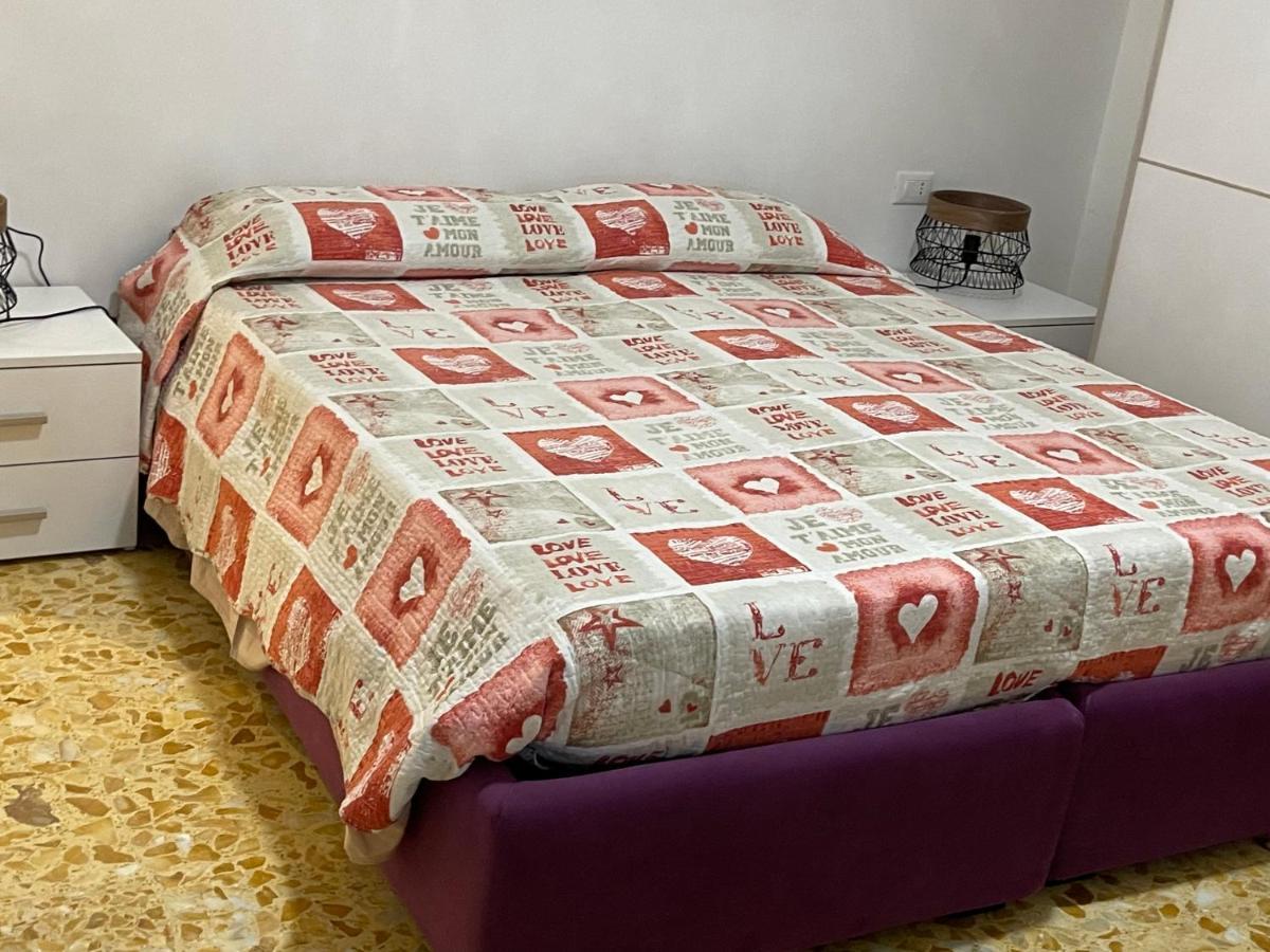 Joys House Bed & Breakfast แบร์กาโม ภายนอก รูปภาพ